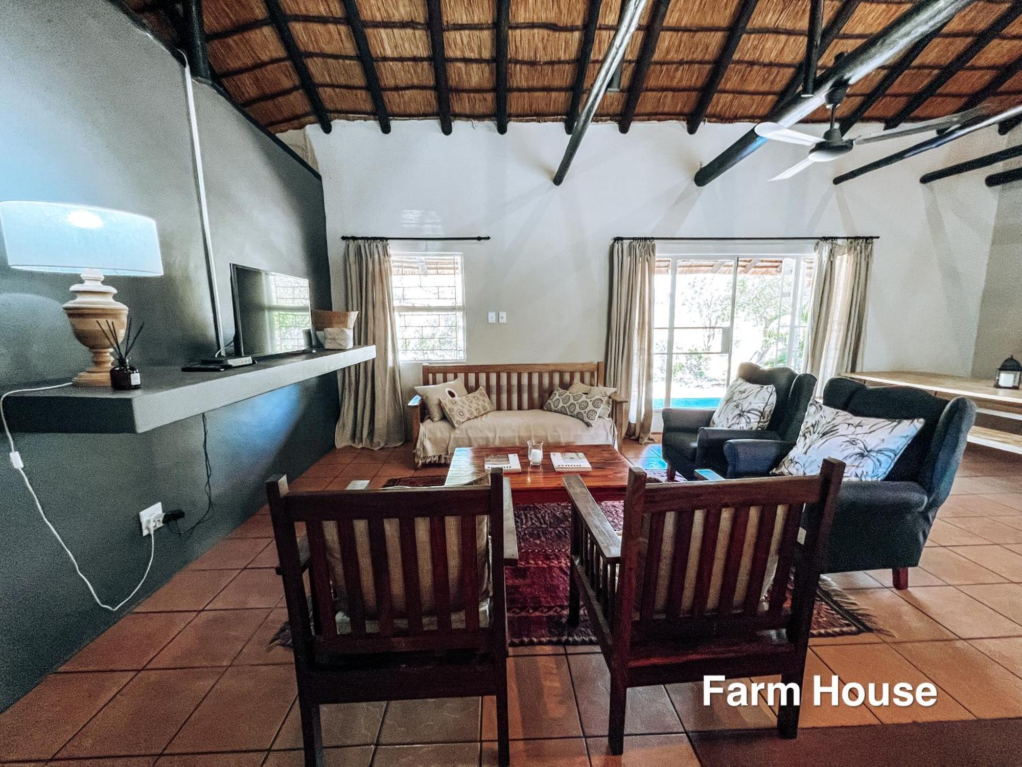 24 Degrees South Country Estate Villa Hoedspruit Bagian luar foto