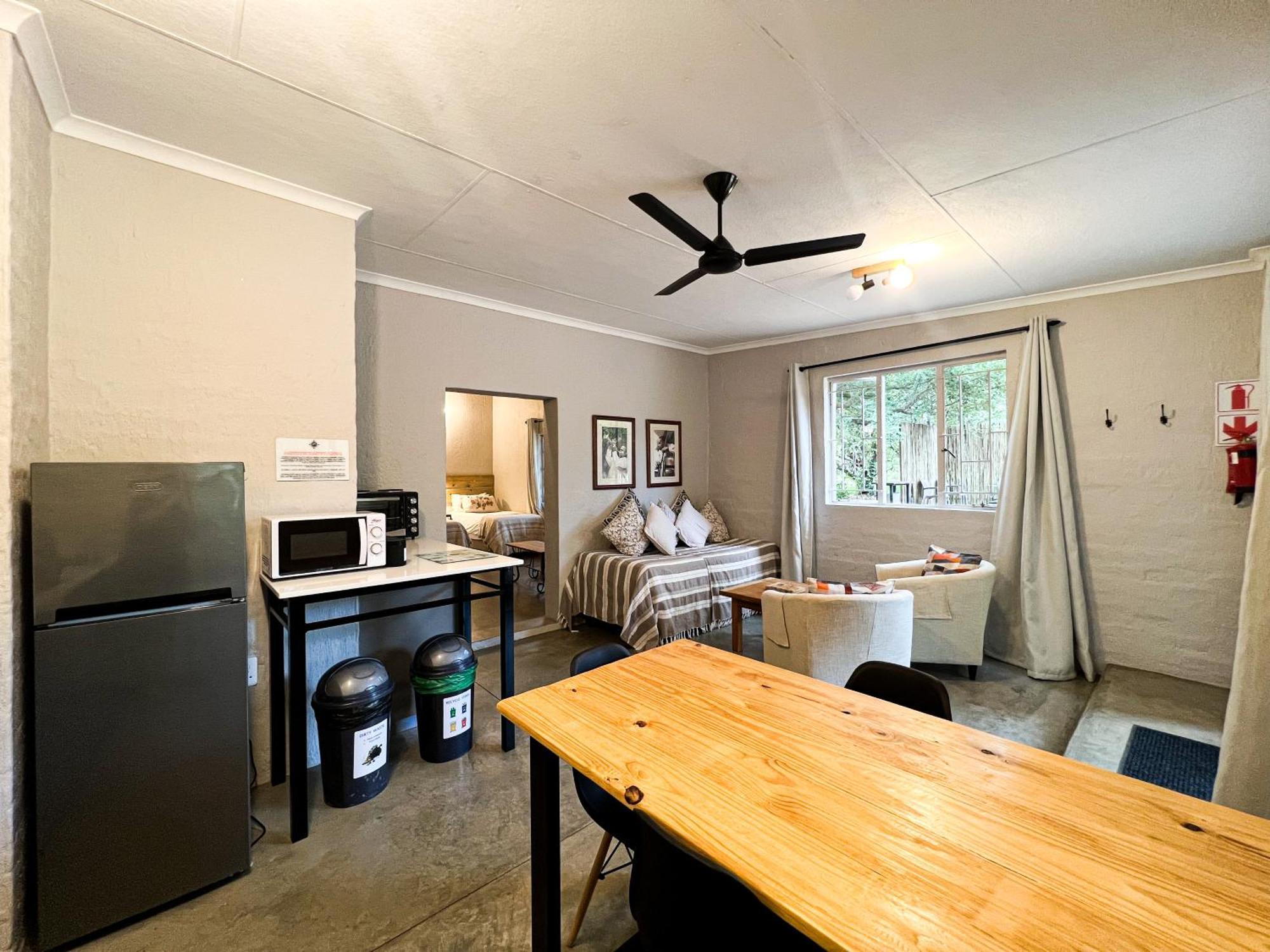 24 Degrees South Country Estate Villa Hoedspruit Bagian luar foto
