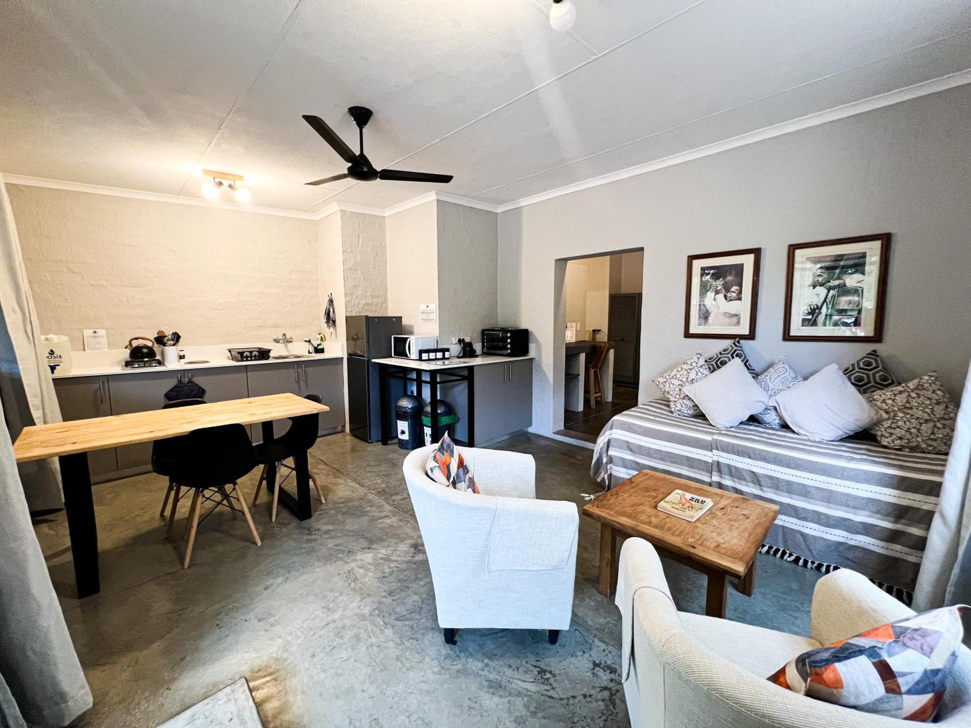 24 Degrees South Country Estate Villa Hoedspruit Bagian luar foto